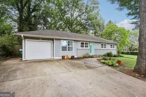 3808 Turner Heights Dr, Decatur, GA 30032