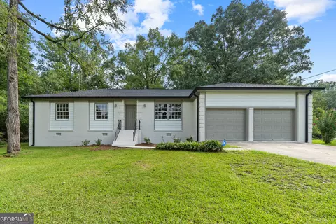 172 Laverne Cir SW, Milledgeville, GA 31061