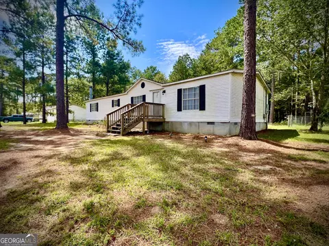 Exterior - 717 Brower Ct, Dublin, GA 31021 photo 1 of 2