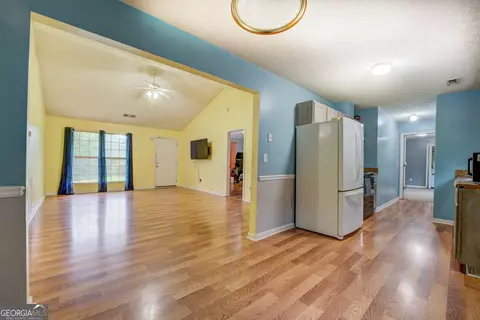 Entry Way - 105 Bramble Bush Trl, Covington, GA 30014 photo 1 of 4