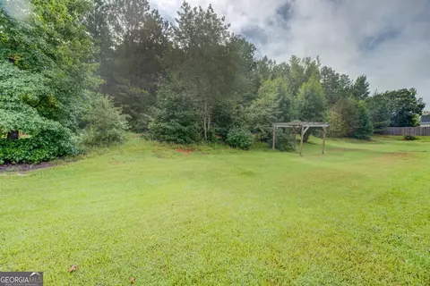 Exterior - 105 Bramble Bush Trl, Covington, GA 30014 photo 4 of 8