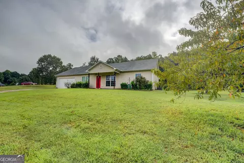 Exterior - 105 Bramble Bush Trl, Covington, GA 30014 photo 7 of 8