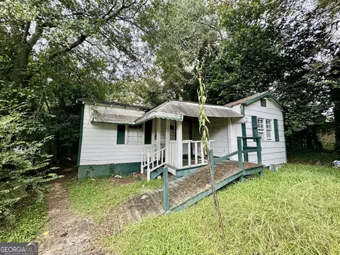 3538 Cresthill Ave, Macon, GA 31204