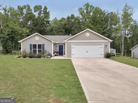 885 Stag Run Dr, Mansfield, GA 30055