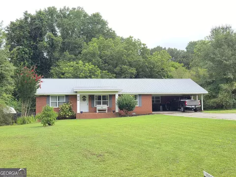 972 Earl North Rd, Newnan, GA 30263