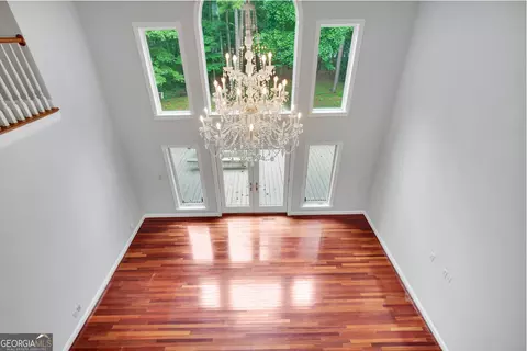 Living - 209 Canterbury Dr, Lagrange, GA 30241 photo 7 of 7