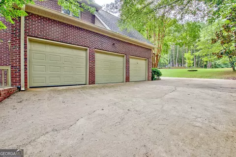 Other - 209 Canterbury Dr, Lagrange, GA 30241 photo 9 of 12