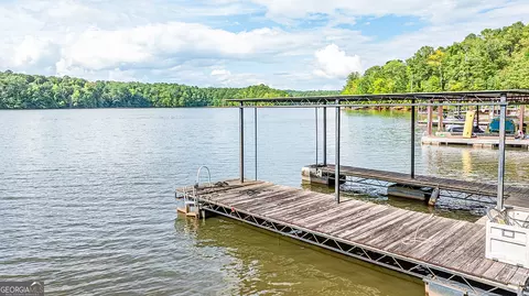 View/Area - 209 Canterbury Dr, Lagrange, GA 30241 photo 10 of 17