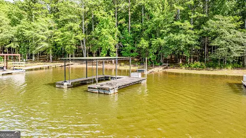 View/Area - 209 Canterbury Dr, Lagrange, GA 30241 photo 9 of 17