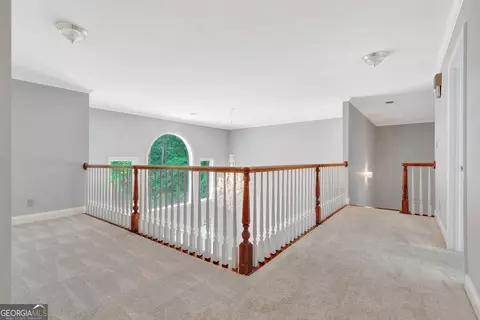 Entry Way - 209 Canterbury Dr, Lagrange, GA 30241 photo 10 of 11