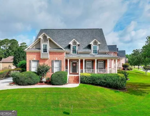 3145 Sweet Basil Ln, Loganville, GA 30052