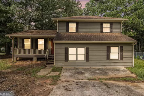 5903 Nell Ln, Ellenwood, GA 30294