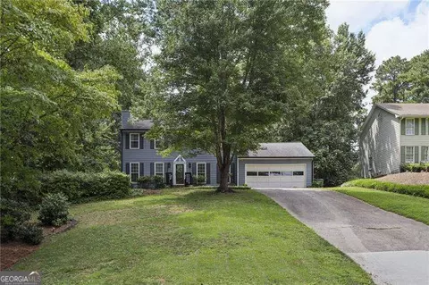 4550 Queen Anne Ct SE, Mableton, GA 30126