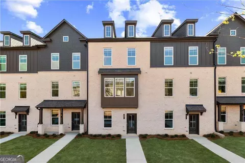 107 Daybreak Ln, Newnan, GA 30265