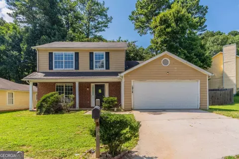 1355 Stoneleigh Way, Stone Mountain, GA 30088