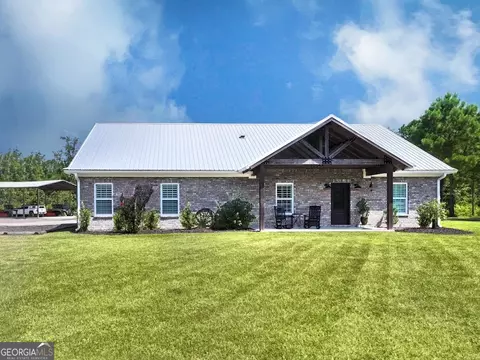 1173 Big Pine Dr, Kingsland, GA 31548
