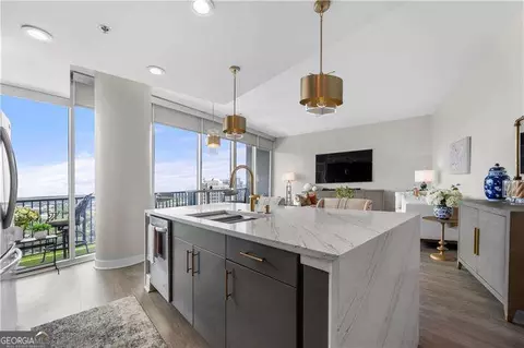 1080 Peachtree St NE #3309, Atlanta, GA 30309