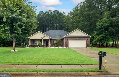 1008 Yorkshire Dr, Griffin, GA 30223