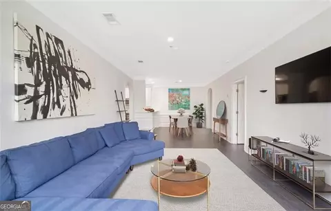 2499 Peachtree Rd NE #503, Atlanta, GA 30305