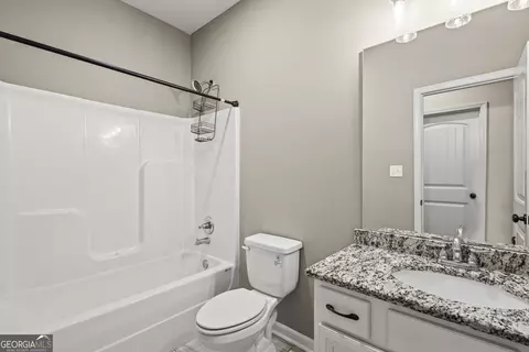 Bath - 109 Rusty Plow Ln, Perry, GA 31069 photo 1 of 1