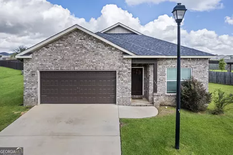 109 Rusty Plow Ln, Perry, GA 31069