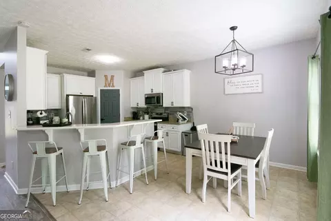Kitchen - 131 Cedar Ridge Dr, Lagrange, GA 30241 photo 3 of 3