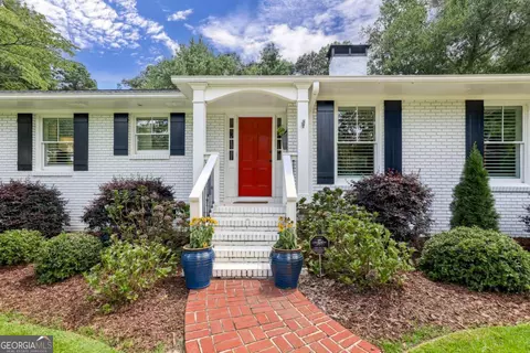 868 Hickory Dr SW, Marietta, GA 30064