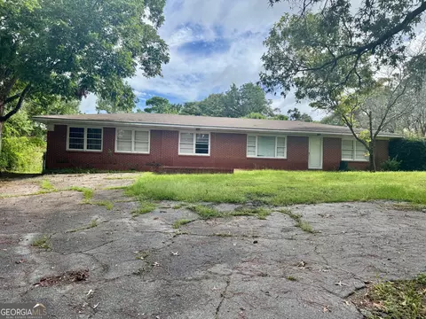 105 West Dr, Statesboro, GA 30461