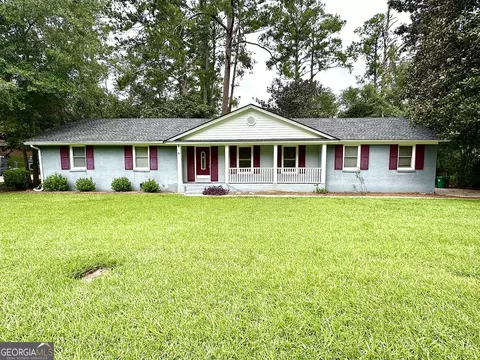 2206 Briarcliff Dr, Valdosta, GA 31602