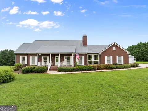 374 Hanley Rd, Hull, GA 30646