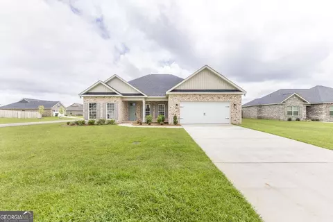 224 Otters Ridge Dr, Kathleen, GA 31047