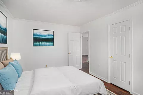 Bedroom - 243 Glenn St, Jackson, GA 30233 photo 3 of 7