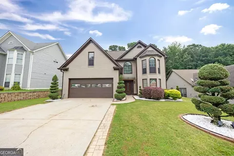 165 Jon Jeff Dr NW, Lilburn, GA 30047