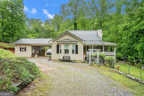 375 Buckwood Trl, Cornelia, GA 30531