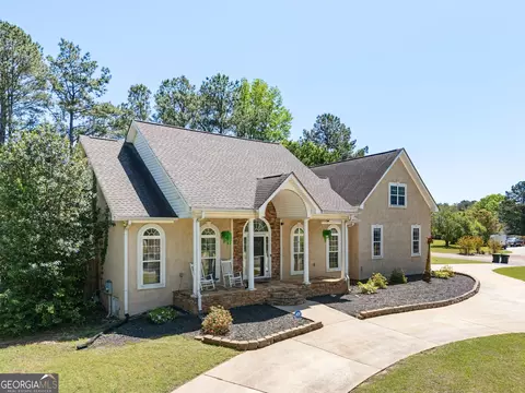 207 Jamestown Ave, Jonesboro, GA 30236