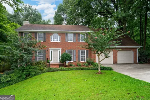 2040 Hardwood Cir, Marietta, GA 30064