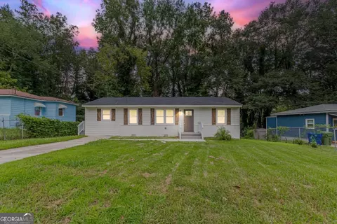 2811 Mango Cir NW, Atlanta, GA 30318