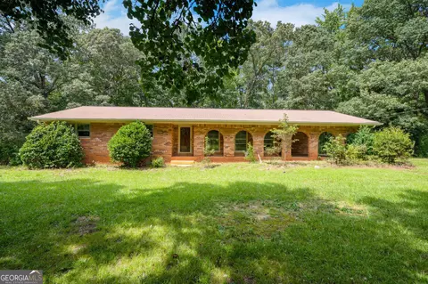 422 Minter Dr, Hampton, GA 30228