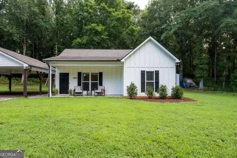 Exterior - 2649 Rat Kinney Rd, Statham, GA 30666 photo 1 of 7