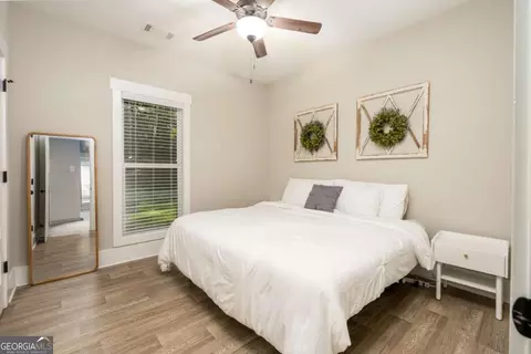 Bedroom - 2649 Rat Kinney Rd, Statham, GA 30666 photo 2 of 5