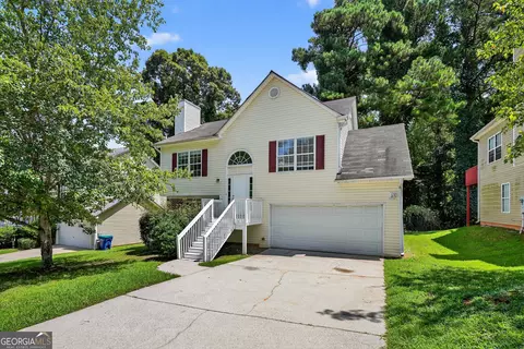 7400 Royale Ln, Riverdale, GA 30296