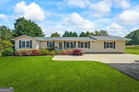 424 N Green Cir, Mcdonough, GA 30252