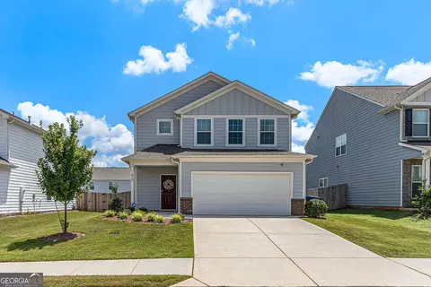 813 Royal Red Ct, Mcdonough, GA 30253