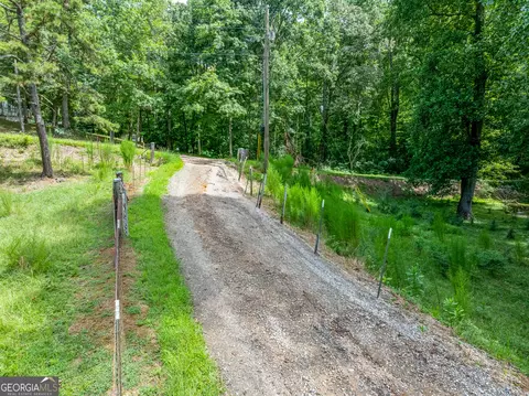 6223 Hulsey Rd, Clermont, GA 30527