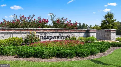 415 Silver Moon Dr, Loganville, GA 30052