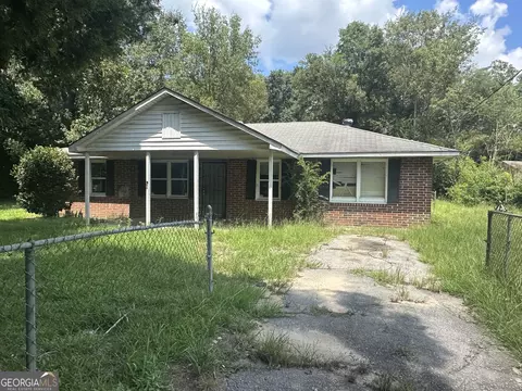 3860 Lindwood Dr, Macon, GA 31206