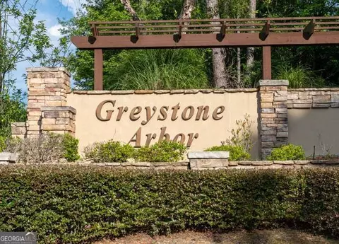 270 Greystone Dr, Milledgeville, GA 31061