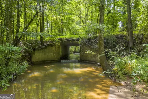2375 J Warren Rd, Cornelia, GA 30531 photo 2