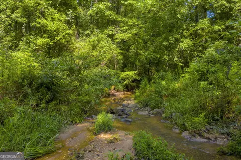 2375 J Warren Rd, Cornelia, GA 30531 photo 3