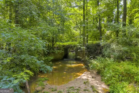 2375 J Warren Rd, Cornelia, GA 30531